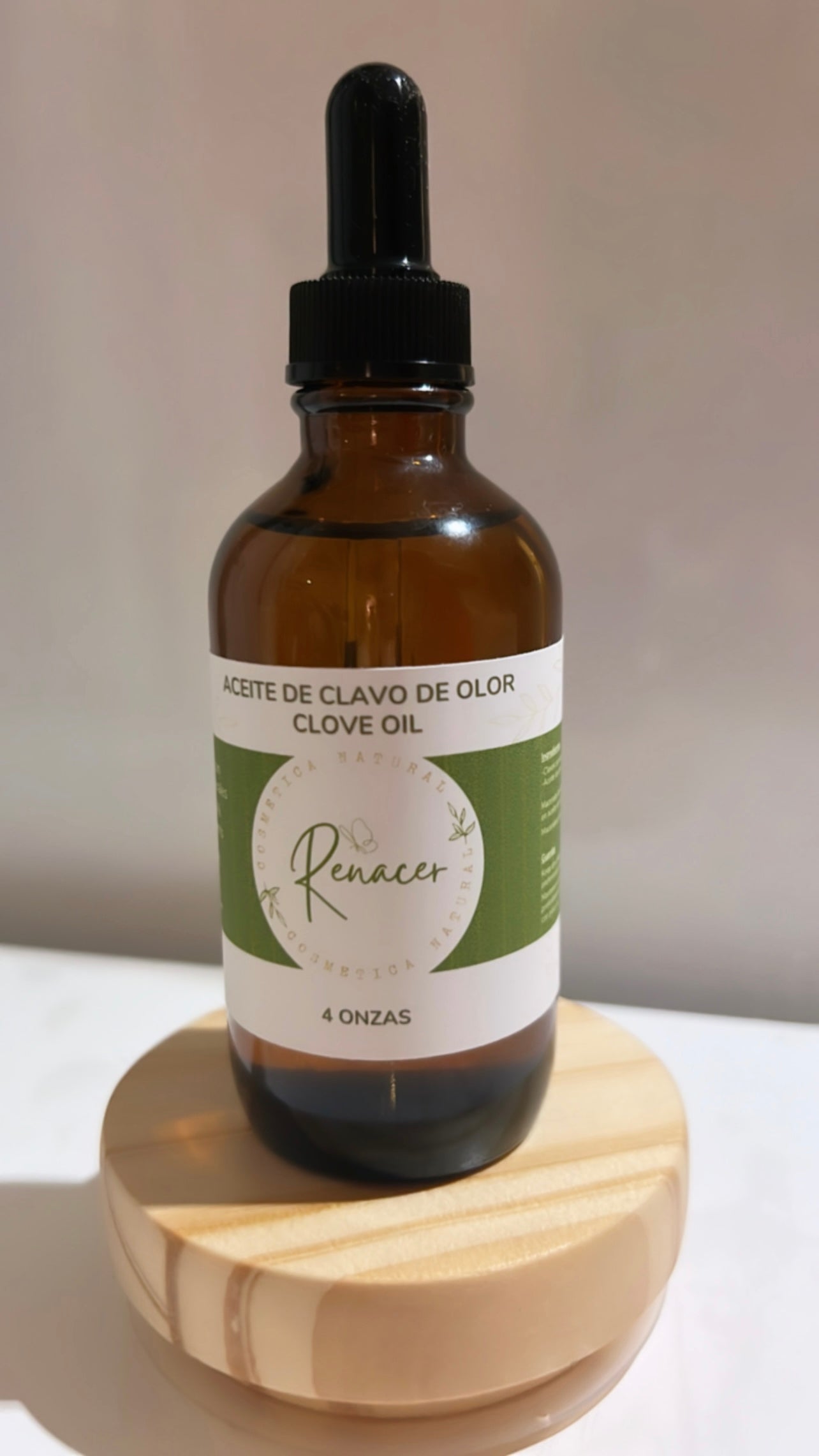 Belleza y crecimiento del cabello, Aceite de clavo de olor